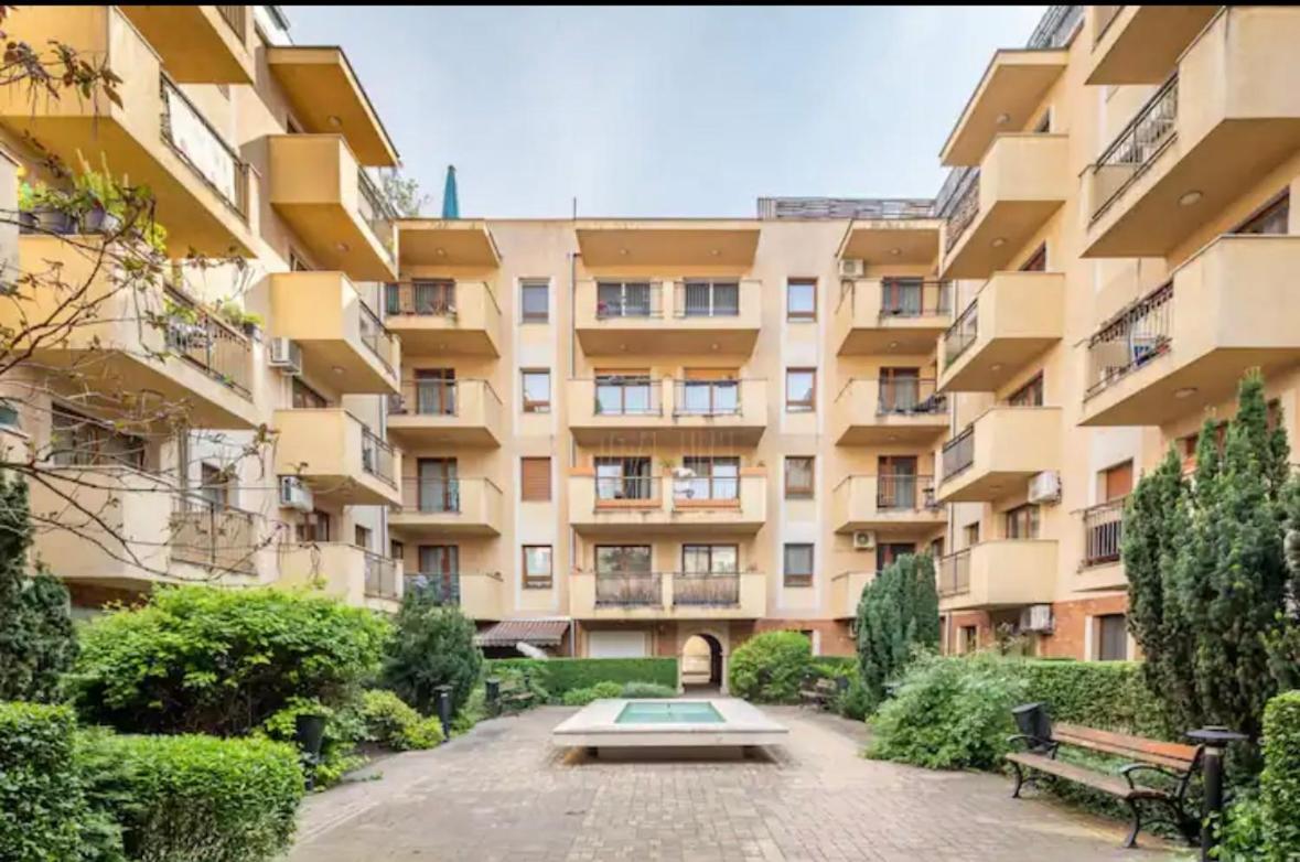 Aurora Residence Budapest Bagian luar foto